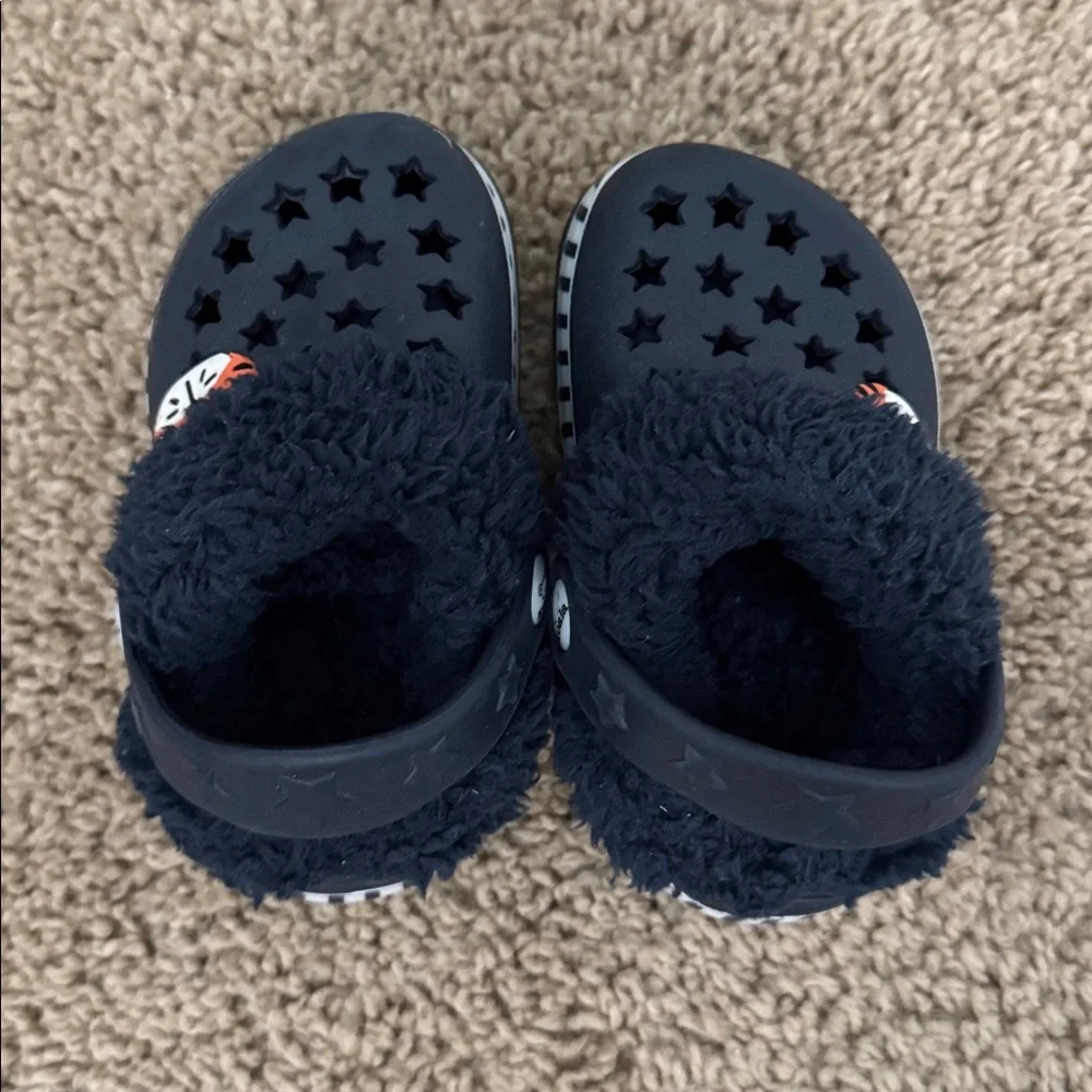 Kids Fuzzy Lined Slippers Toddler Slip On Shoes Navy Blue Size 4 Used